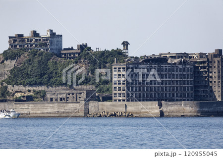 長崎川から見た軍艦島 長崎川から見た軍艦島 120955045