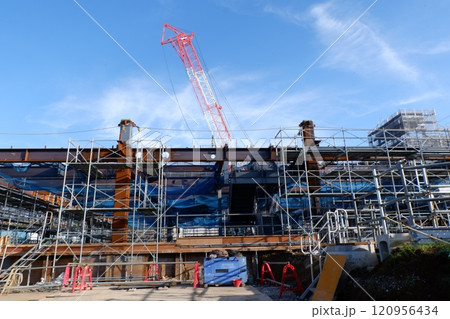 建設中のショッピングモール 建設中のショッピングモール 120956434