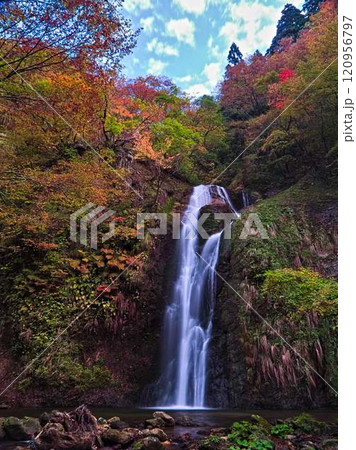 赤田大滝 120956797