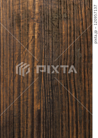 古い和風の板の背景素材 120957137