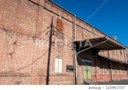 前橋市内　赤レンガの倉庫 120963787