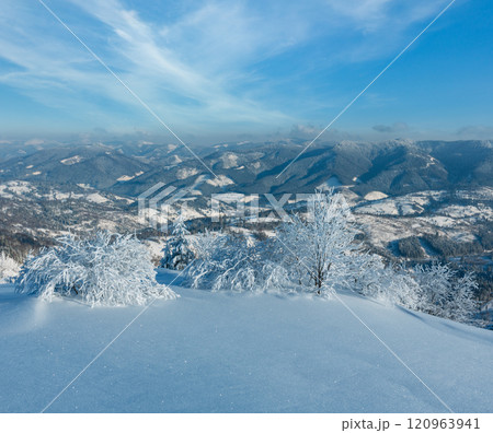 Winter mountain snowy landscape 120963941