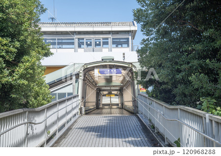 金沢シーサイドライン　幸浦駅　神奈川県横浜市金沢区幸浦 120968288