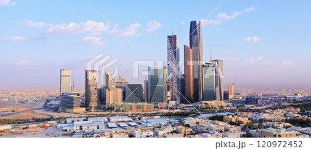 サウジアラビア・リヤドのキングアブドラ経済都市 120972452