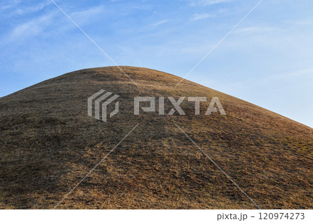 Ancient Silla Dynasty tombs in Korea 120974273