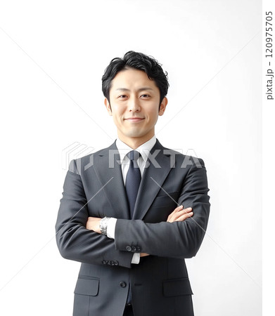 日本人の男性サラリーマン 120975705