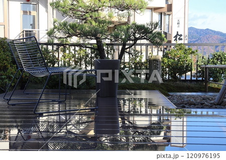 天橋立旅館 雨上りのバルコニー 120976195