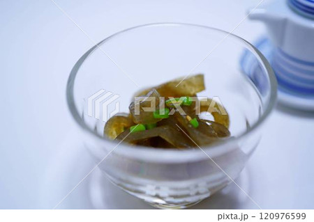 新潟県佐渡の郷土料理、いごねり 120976599