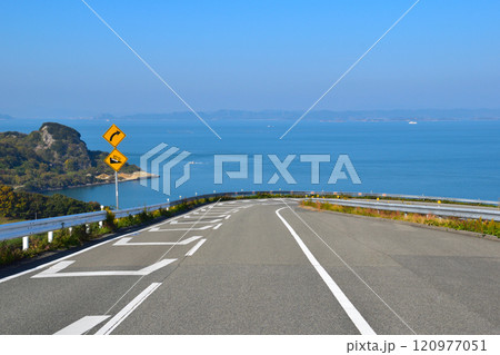 海へ向かう道 豊島 海へ向かう道 豊島 120977051