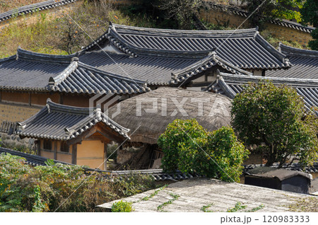 Traditional Korean Folk Villages Traditional Korean Folk Villages 120983333