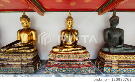 ワットポーの仏像 120983768