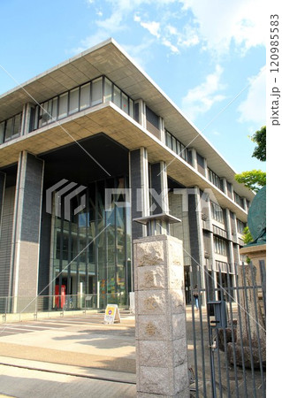 京都華頂大学 120985583