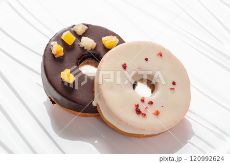 チョコレートバームクーヘン 120992624