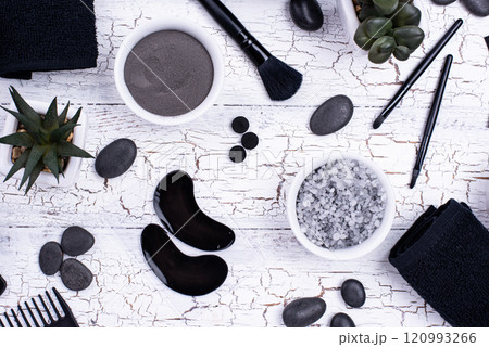 Set of black charcoal detox cosmetics Set of black charcoal detox cosmetics 120993266