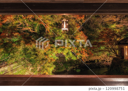 Yoshina River Autumn Night Scenery 120998751