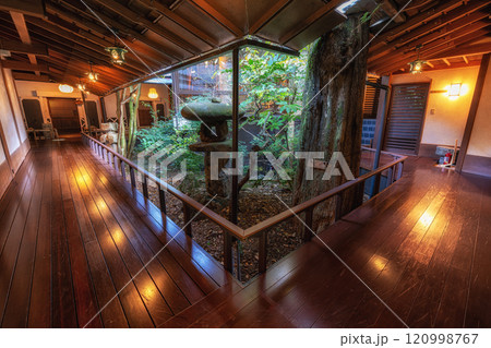 Wooden pathway in a Ryokan Wooden pathway in a Ryokan 120998767