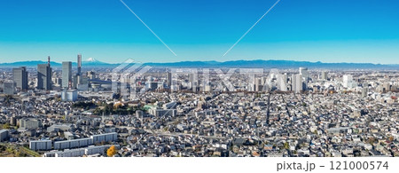 「埼玉県」ドローンで上空から快晴の空と見沼田んぼを撮影 さいたま新都心 富士山 「埼玉県」ドローンで上空から快晴の空と見沼田んぼを撮影 さいたま新都心 富士山 121000574