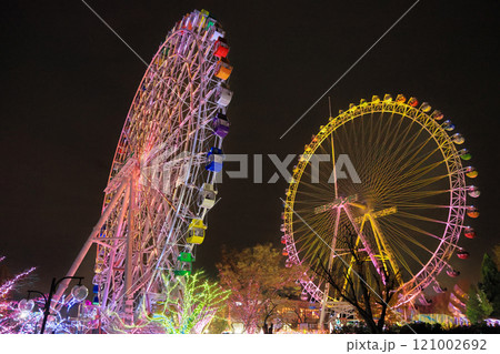 よみうりランド大観覧車の夜景 東京都稲城市&川崎市 よみうりランド大観覧車の夜景 東京都稲城市&川崎市 121002692