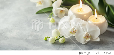 胡蝶蘭とキャンドル 121003598