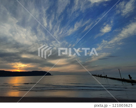 千葉県　原岡桟橋（岡本桟橋） 121003625