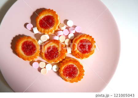 いちごジャムクッキー いちごジャムクッキー 121005043