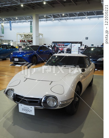 展示車両　トヨタ　2000GT 121010221