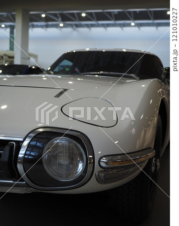 展示車両　トヨタ　2000GT 121010227