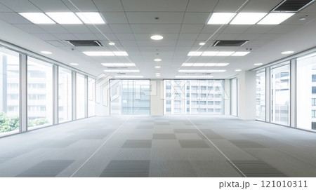 空室のオフィス 121010311