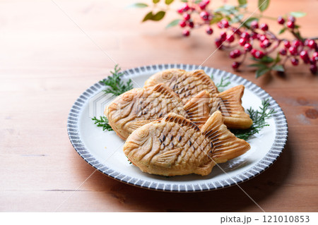 和菓子の定番 たいやき 和菓子の定番 たいやき 121010853