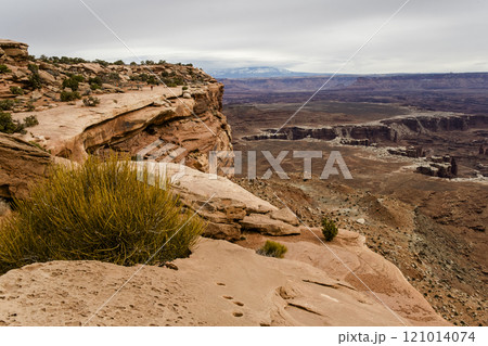 USA, Utah, Rock formations in Canyon Lands National Park USA, Utah, Rock formations in Canyon Lands National Park 121014074