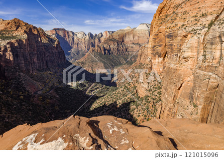 Zion Canyon rock formations seen from Zion Overlook 121015096