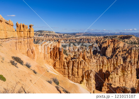 Hoodoo rocks in Bryce Canyon National Park on sunny day 121015107