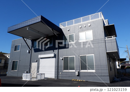 新築の工場建屋 新築の工場建屋 121023159