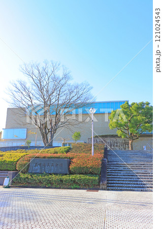 三重県津市、三重県立美術館の風景 121024543