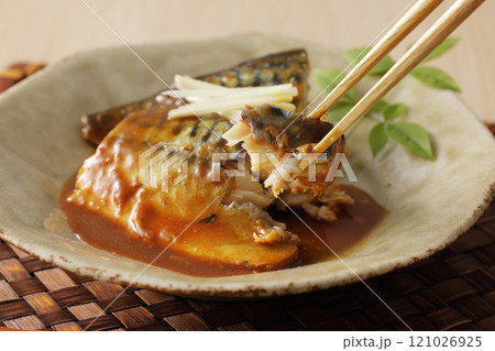 鯖の味噌煮 121026925