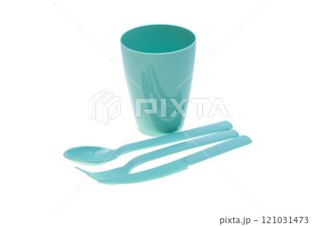 picnic tableware isolated picnic tableware isolated 121031473