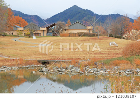 初冬の安曇野ちひろ公園 初冬の安曇野ちひろ公園 121038107