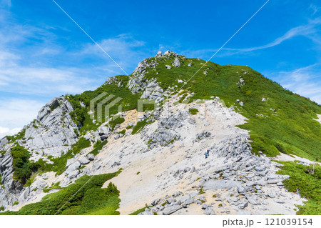 夏の烏帽子岳・南沢岳登山（烏帽子岳～南沢岳） 121039154