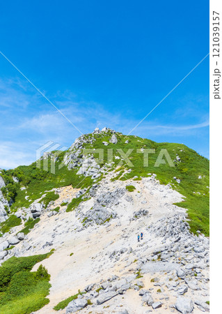 夏の烏帽子岳・南沢岳登山（烏帽子岳～南沢岳） 121039157