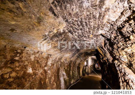 島根 石見銀山　龍源寺間歩 坑道内 121041853