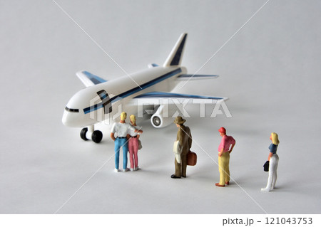 飛行機 搭乗順番待ちイメージ 飛行機 搭乗順番待ちイメージ 121043753