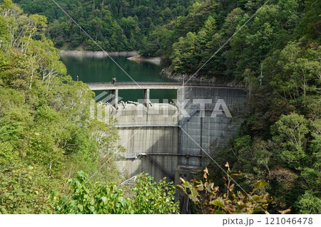 北海道新冠町　奥新冠ダム 121046478