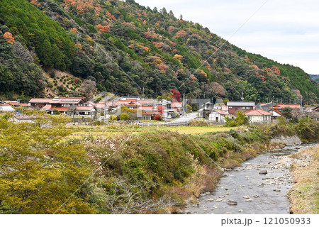 【山口県萩市】萩往還の宿場町、佐々並の風景 【山口県萩市】萩往還の宿場町、佐々並の風景 121050933