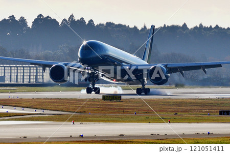 ベトナム航空A350-900成田アブローチ十余三 121051411