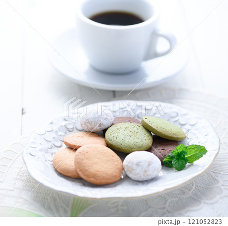 色んな種類のクッキー 色んな種類のクッキー 121052823