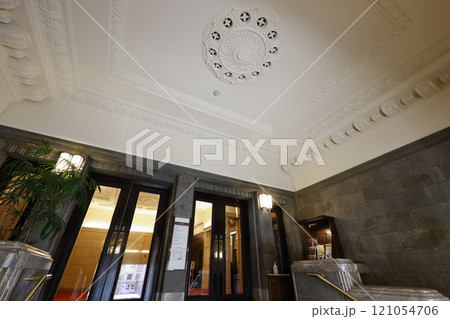 学士会館 121054706