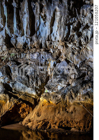 秋芳洞　長渕【山口県美祢市】 121058207