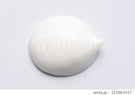 A sample of a white moisturizing cosmetic cream for the body or face 121061417