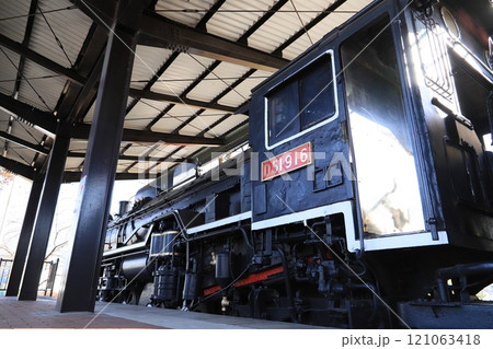 D51形蒸気機関車916号機 121063418