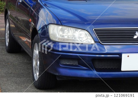 自動車イメージ 三菱ランサーセディアのフロントマスク 自動車イメージ 三菱ランサーセディアのフロントマスク 121069191